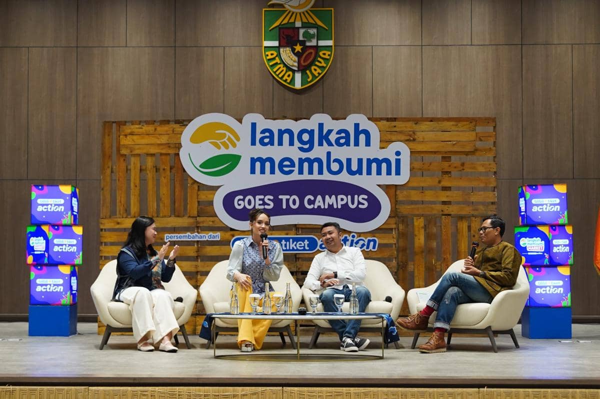 1. Langkah Membumi Goes To Campus hadir di lima kampus di Jabodetabek bersama Cinta Laura Kiehl sebagai Change Maker Partner.jpg