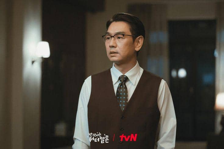 Aktor Kim Tae Woo tampil dalam adegan drama Korea Twinkling Watermelon produksi stasiun televisi tvN.