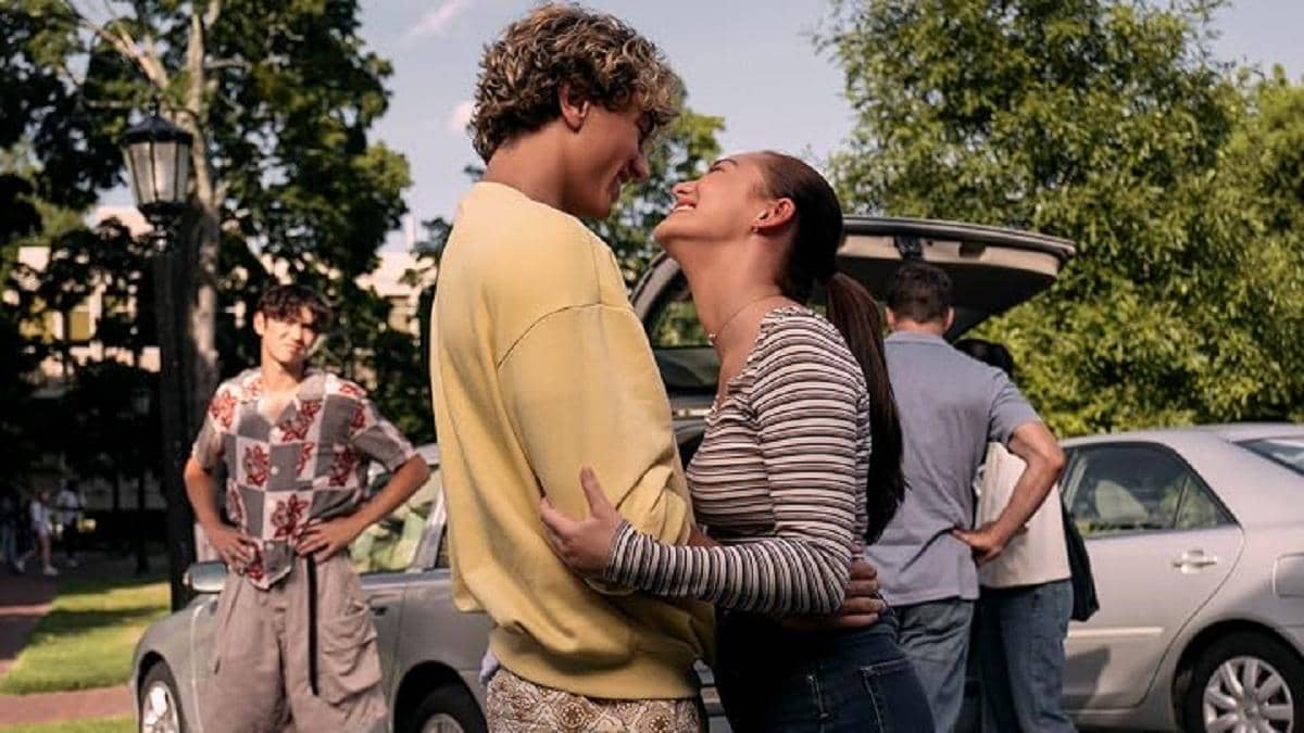 Cuplikan adegan promosi dari serial The Summer I Turned Pretty musim ketiga yang dirilis melalui Prime Video.