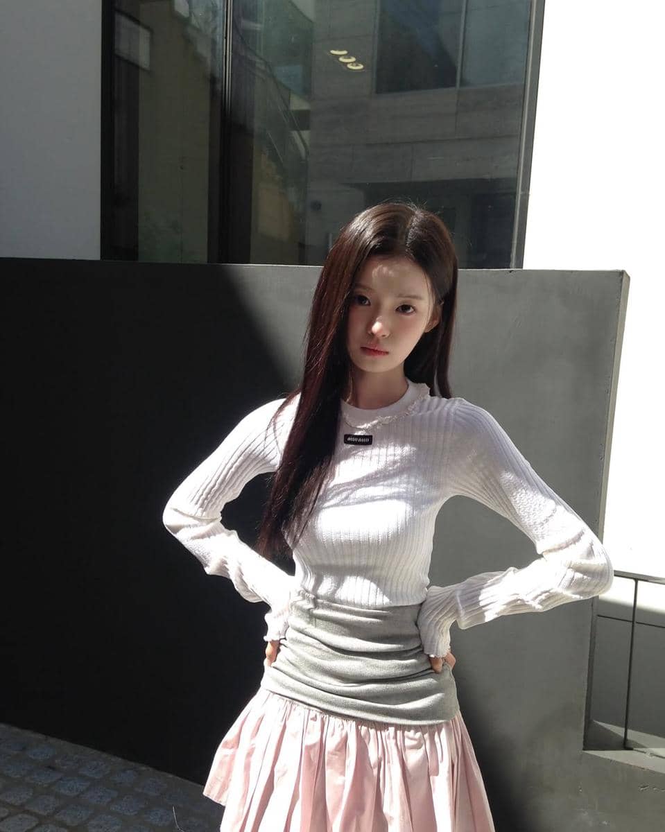 inspirasi outfit ala Kim Si A 