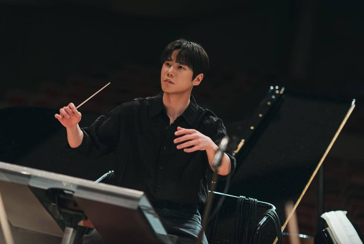 5 Drakor Lee Jun Young Ini Sarat Bromance, Ada Four Hands, Two Sonatas