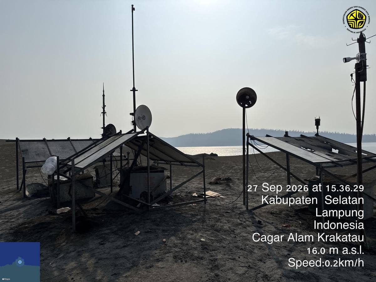 8 Aki Dicuri, 11 Panel Surya Rusak: Pemantauan Anak Krakatau Terkendala