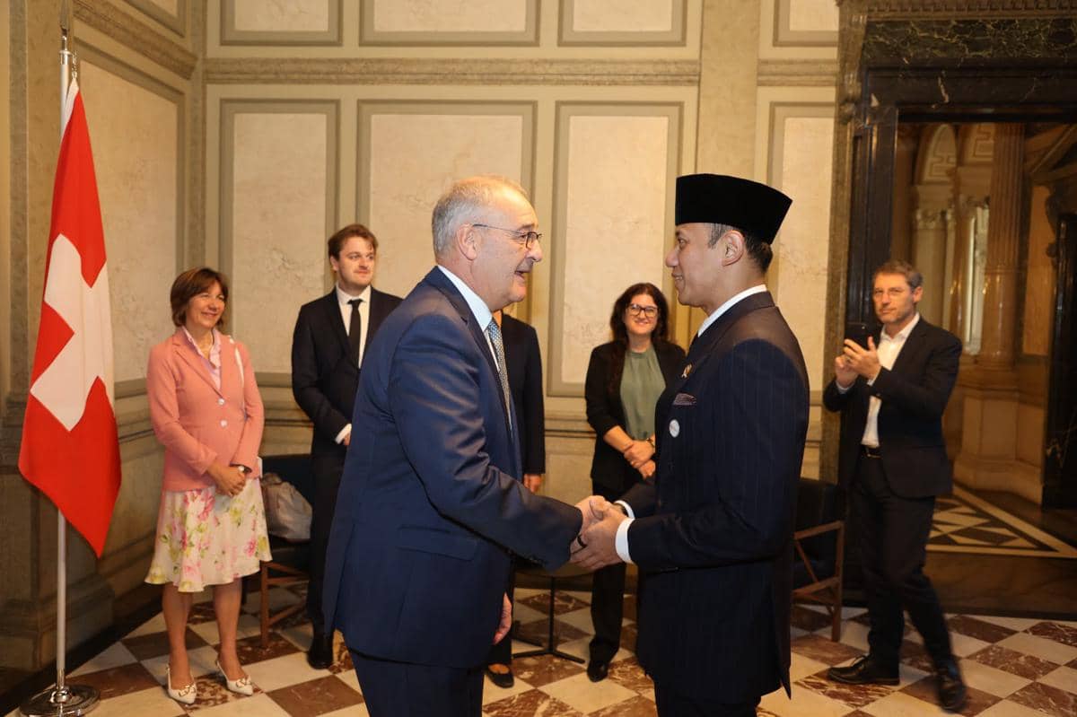 Menko AHY Temui Presiden Swiss, Dorong Investasi dan Transfer Teknologi