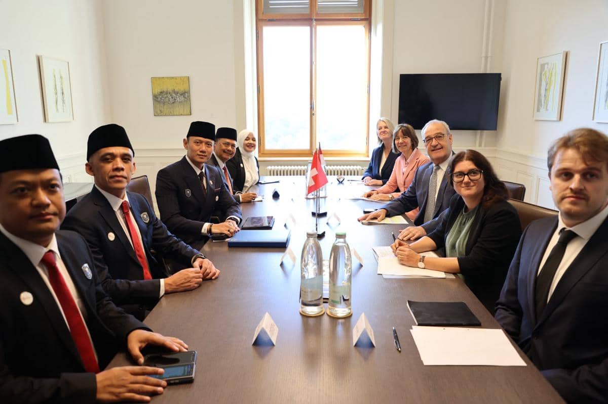 Menko AHY Temui Presiden Swiss, Dorong Investasi dan Transfer Teknologi