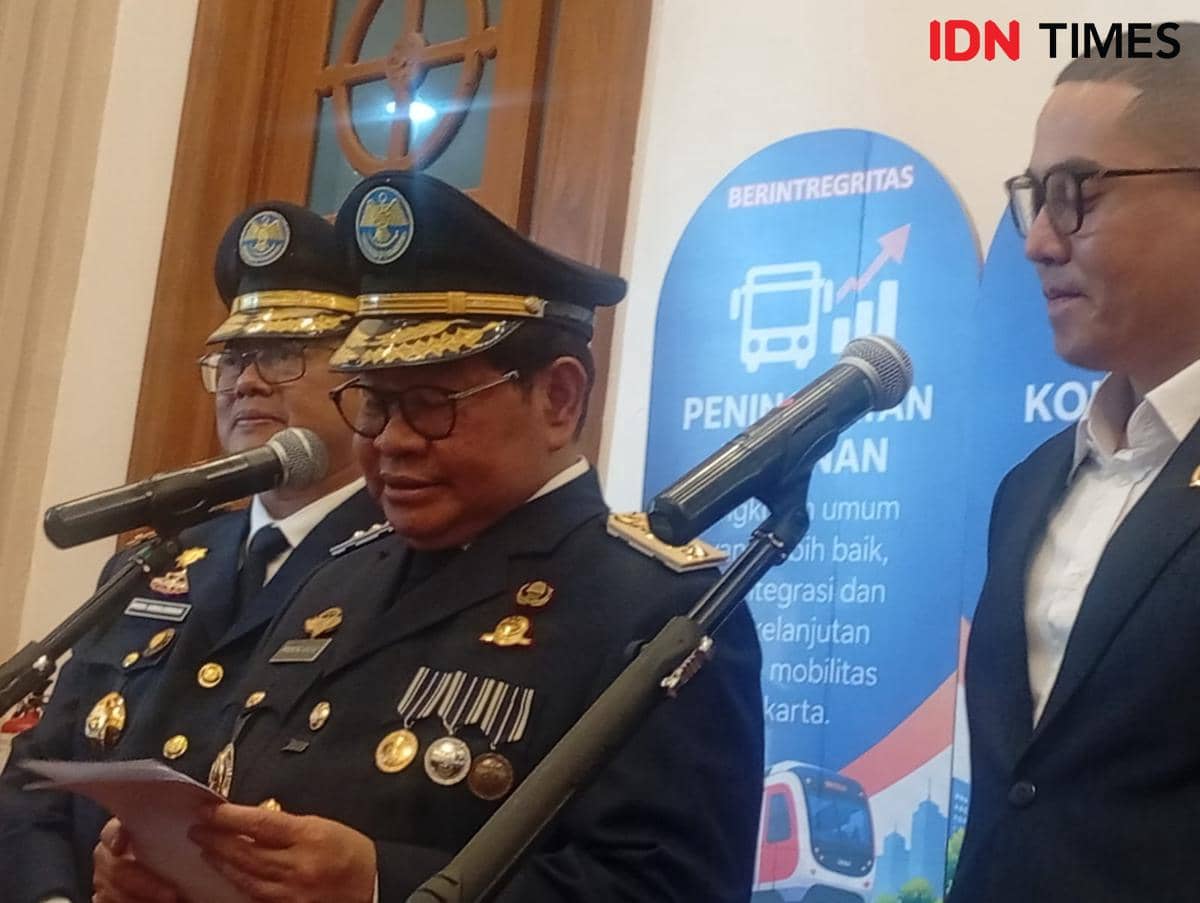 Ini 21 Golongan Naik Transjakarta Gratis, Termasuk Pencari Loker 