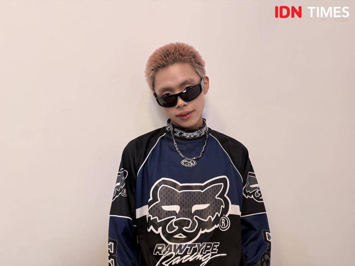 Profil Jason SEEN, Mantan Pegawai Kantoran yang Debut Jadi Idol