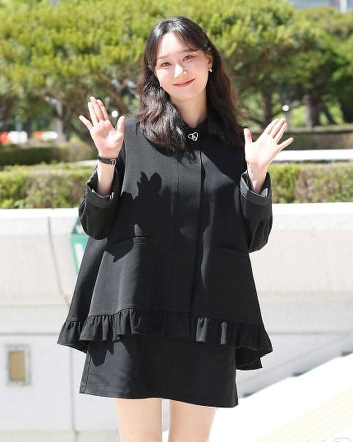 Potret Lee Yoo Young