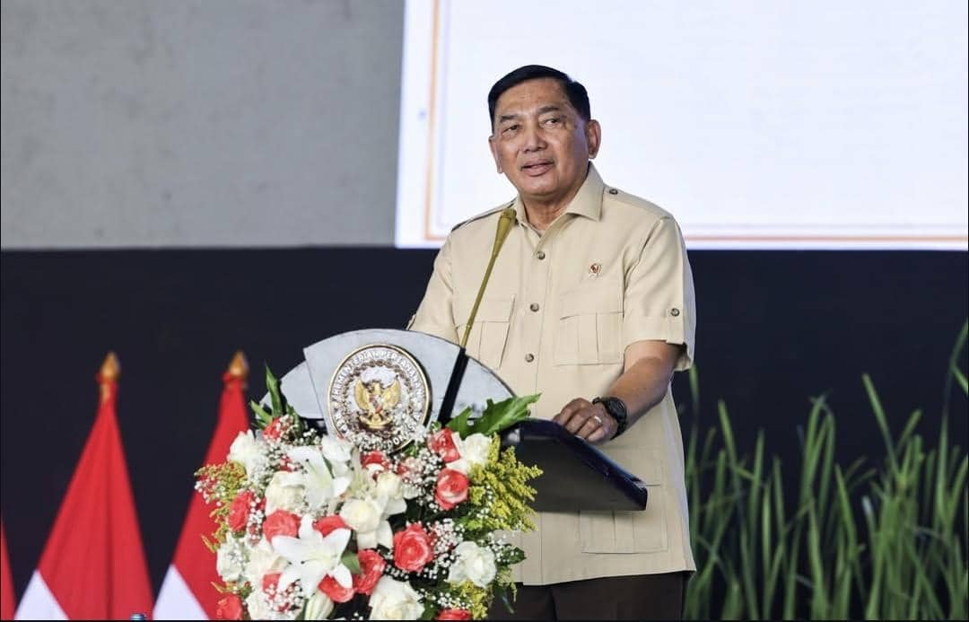 Menhan Sjafrie Sampaikan Duka Cita ASN Kemenekraf Wafat saat Komcad