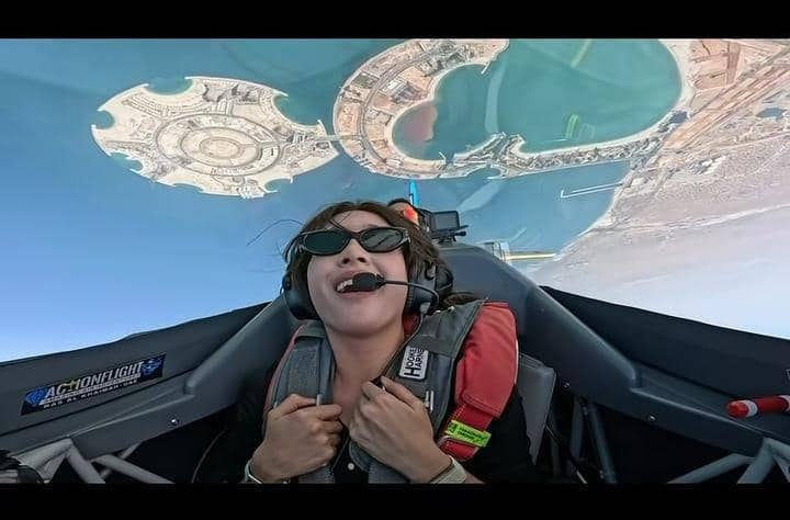 Zee Asadel coba naik g-force aerobatic