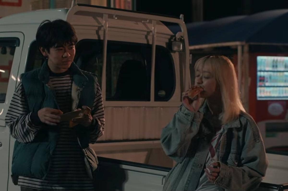 adegan dalam serial Red Light Elegy