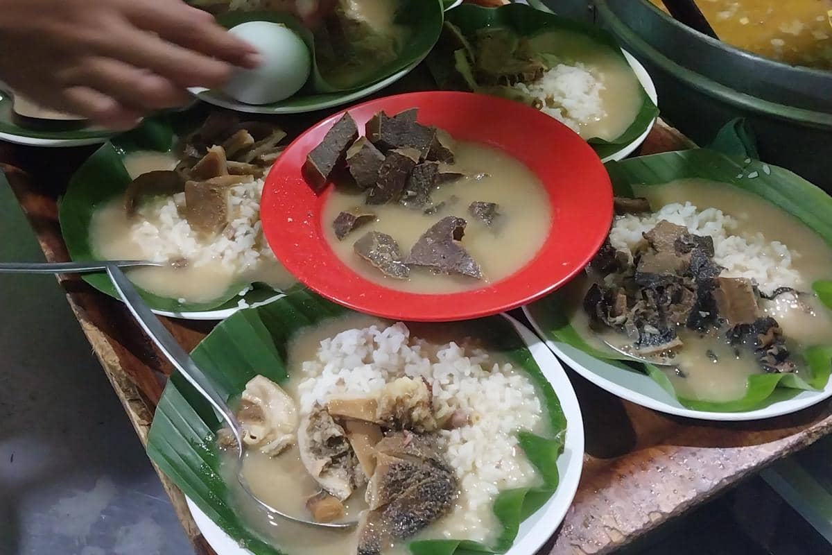 potret nasi gandul khas Pati