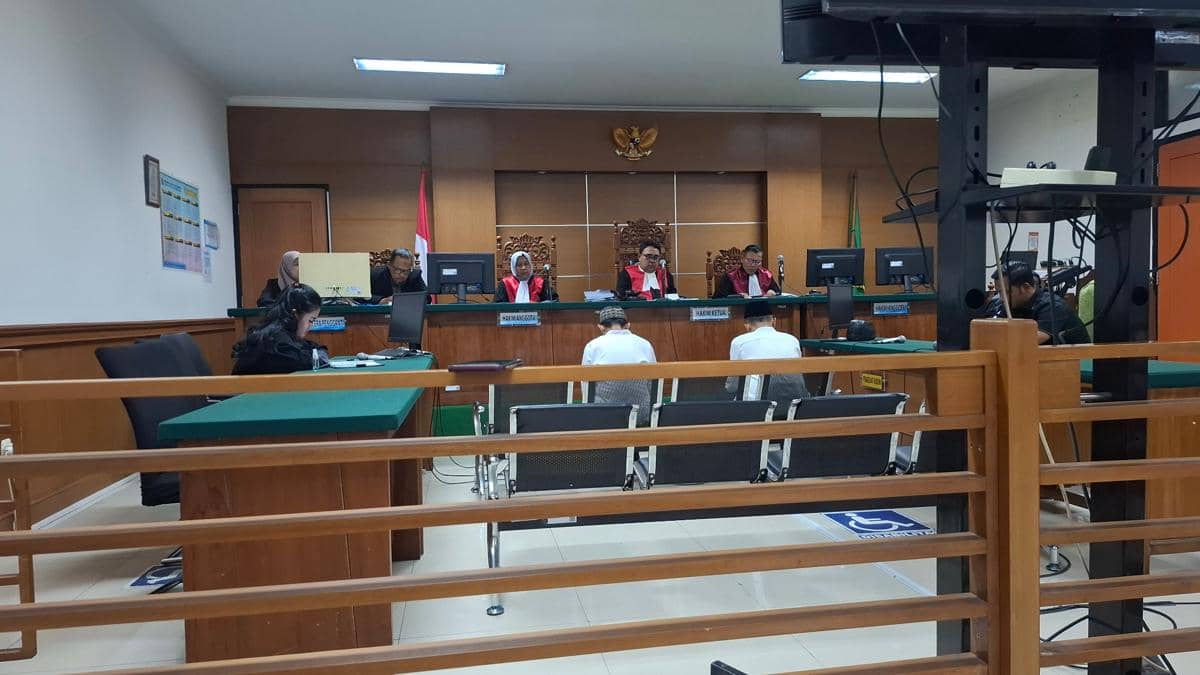 Dirut LKM Berkah Pandeglang saat menjalani sidang (Dok. Khaerul Anwar)