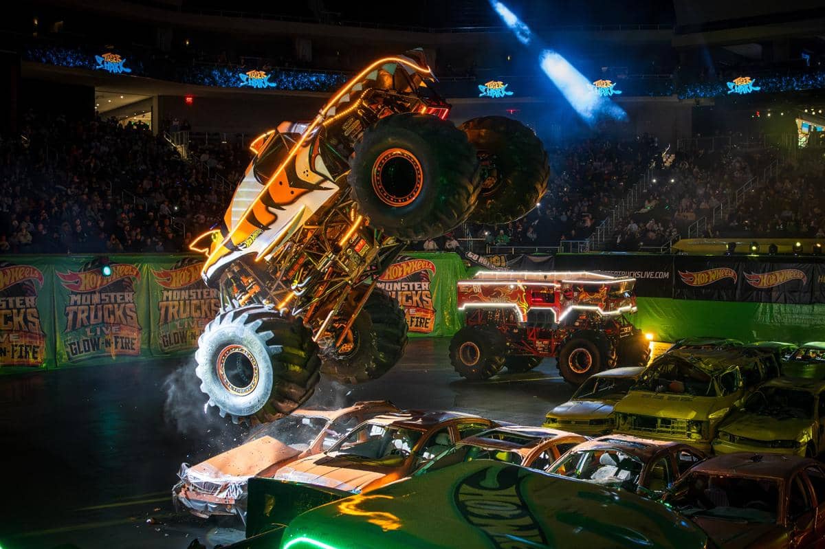 Antusiasme Tinggi, Hot Wheels Monster Trucks Jakarta Tambah Show ke-5