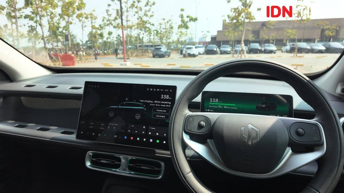 Leapmotor B10 dalam sesi pengujian berkendara untuk merasakan impresi menyetir oleh tim IDN Times secara langsung.