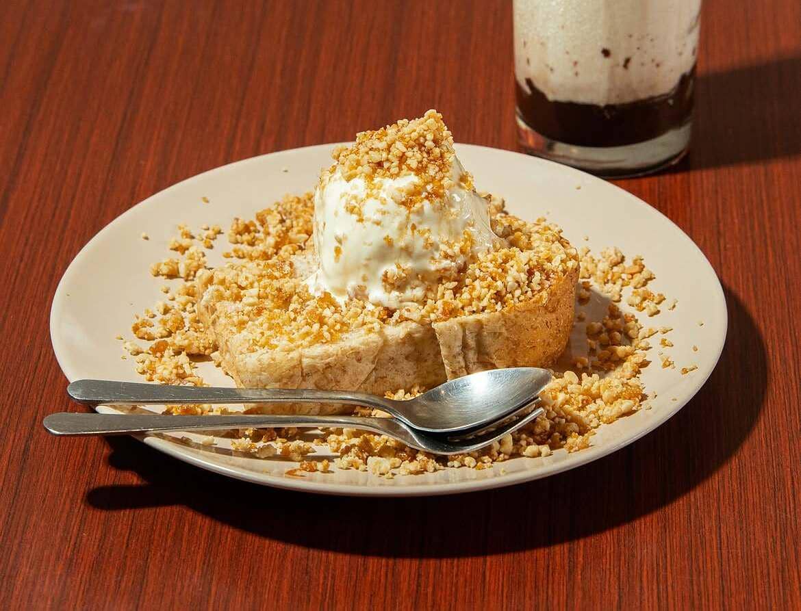 Cari Kuliner Manis di Malang? Ini 3 Rekomendasi Grab Bintang 5