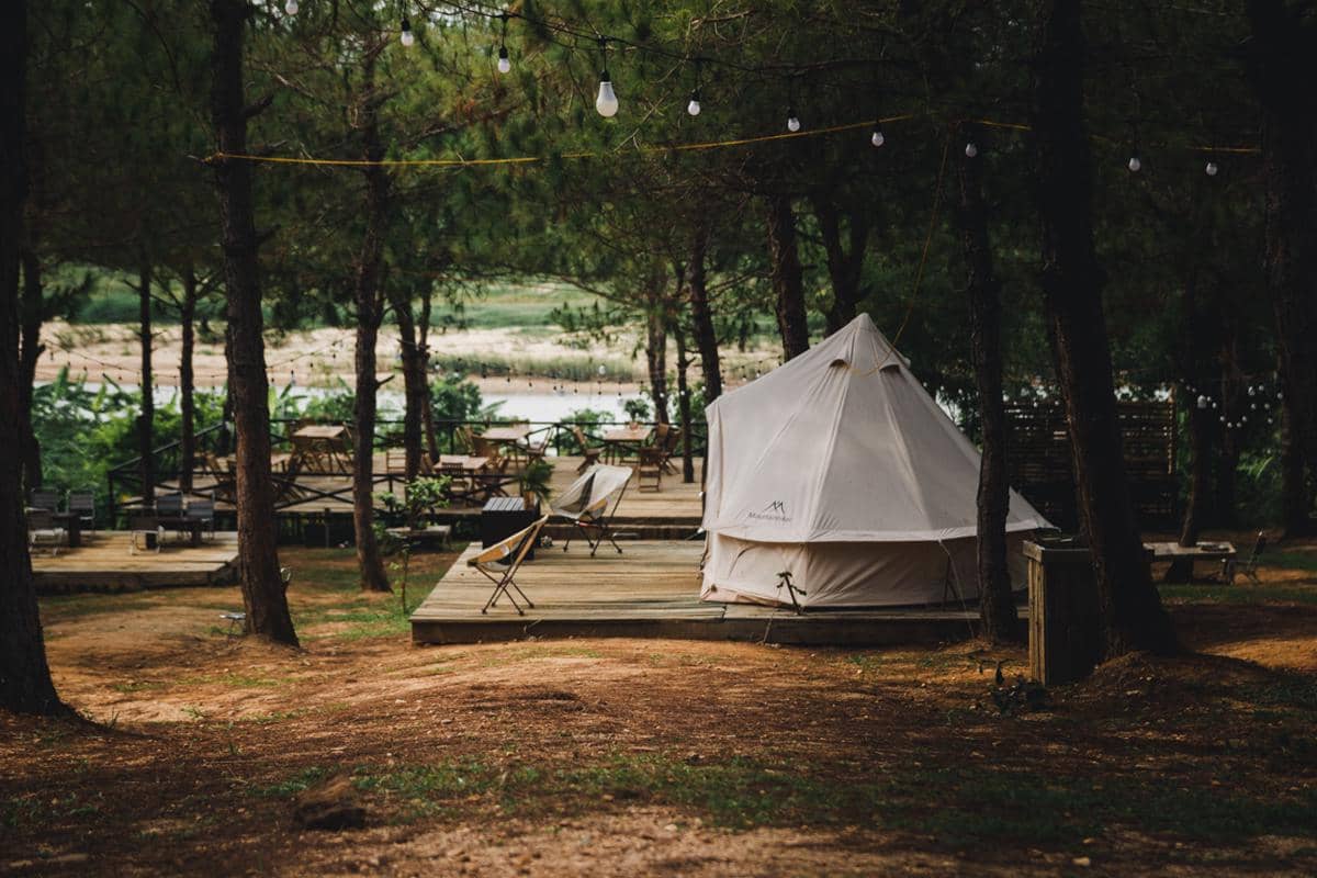 ilustrasi glamping