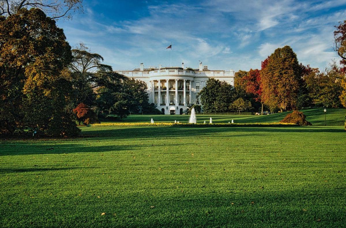 ilustrasi White House