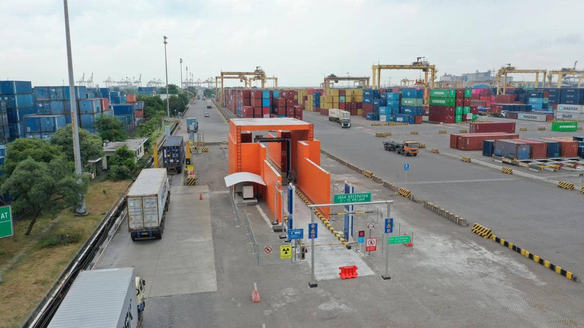 TPS Tambah 2 Container Scanner Buat Periksa Barang Ekspor-Impor
