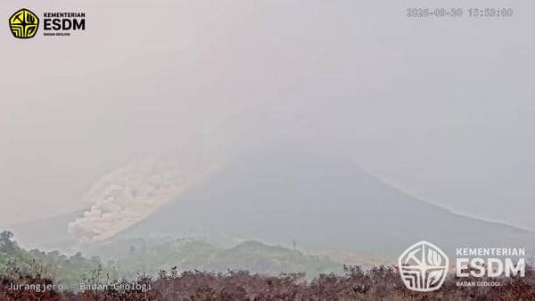 Gunung Merapi 3 Kali Luncurkan Awan Panas Guguran, Jarak 2 Km