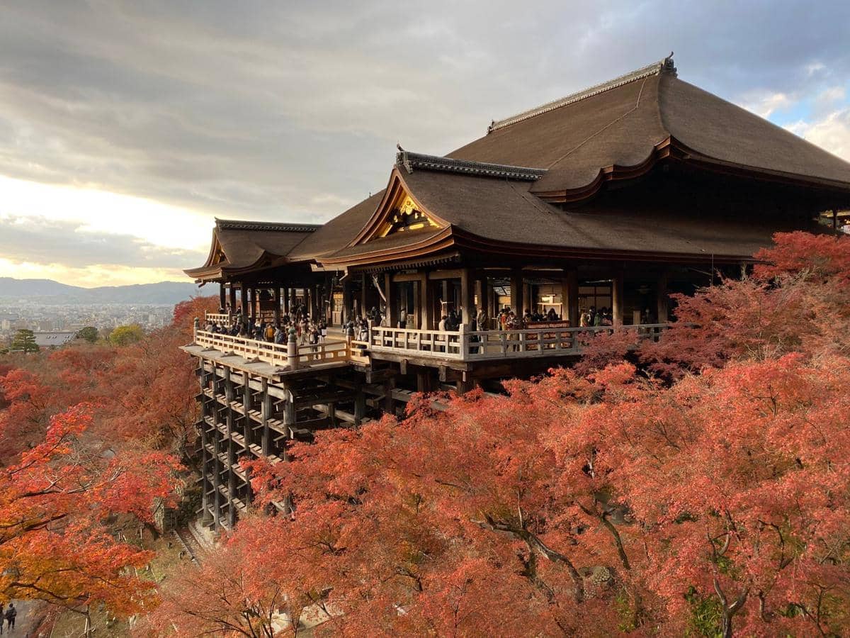 Kiyomizu-dera Temple di Higashiyama, Kyoto