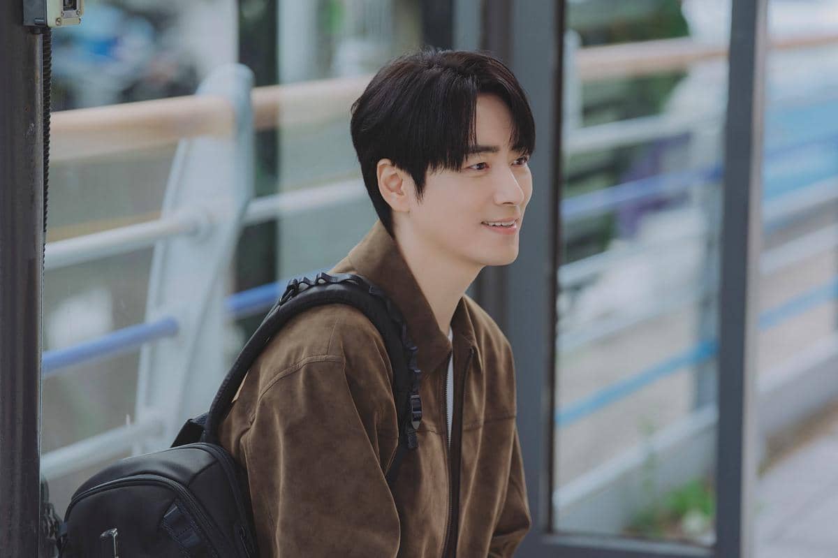 Lee Joon Hyuk di The Ordinary Jackpot