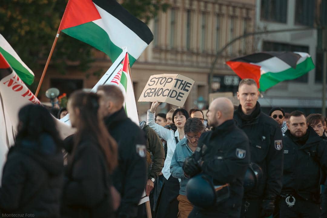 potret demonstrasi pro-Palestina di Kreuzberg, Jerman