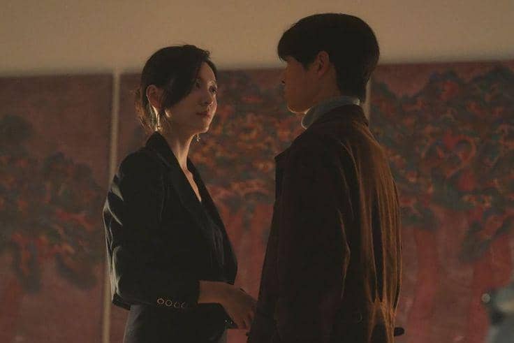 Park Ji Hyun dan Song Joong Ki dalam drama Reborn Rich