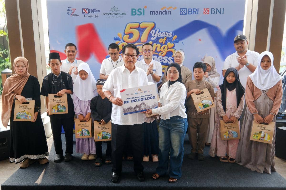 Rayakan HUT ke-57, Podomoro Park Bandung Ajak 100 Anak Panti Bermain