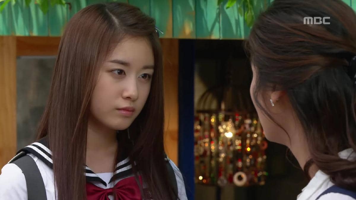 Park Ji Yeon di drama Possessed