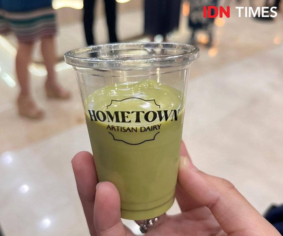 Potret Hometown Artisan Dairy Gelato Yogurt Matcha