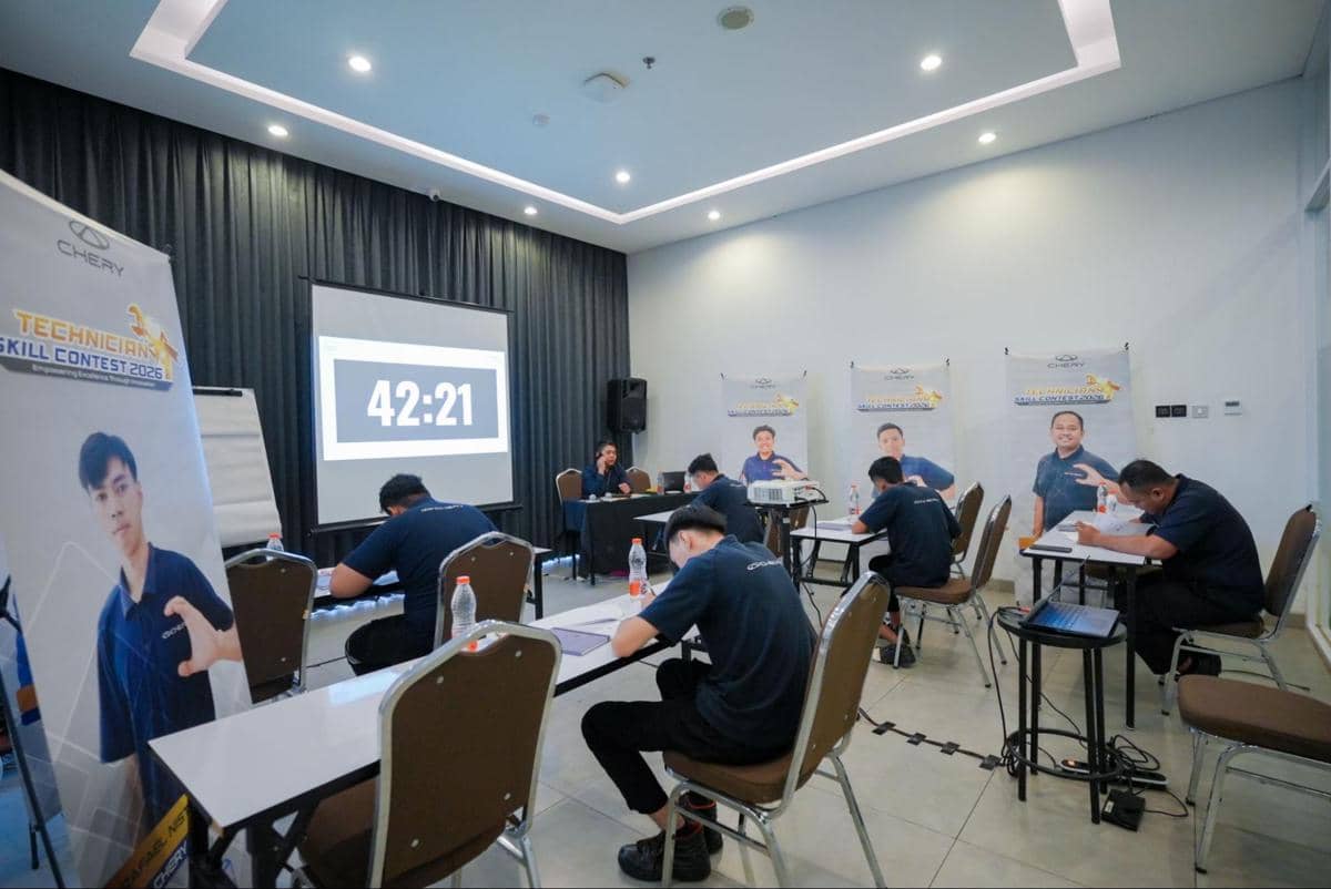 Peserta Chery Technician Skill Contest 2026 mengikuti ajang pengujian dan peningkatan kompetensi teknisi jaringan resmi.