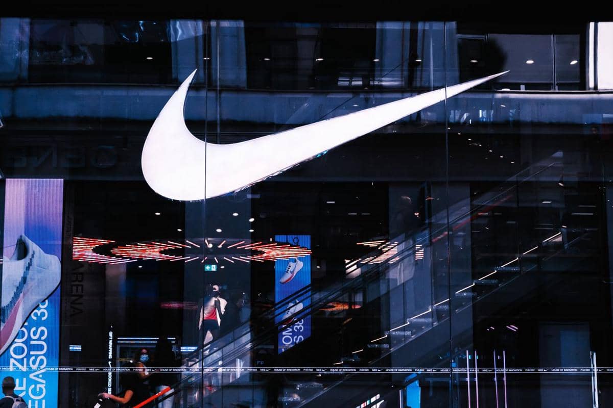 foto sepatu Nike