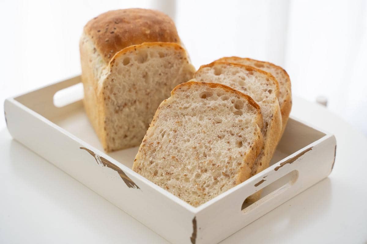 siapa pemilik holland bakery