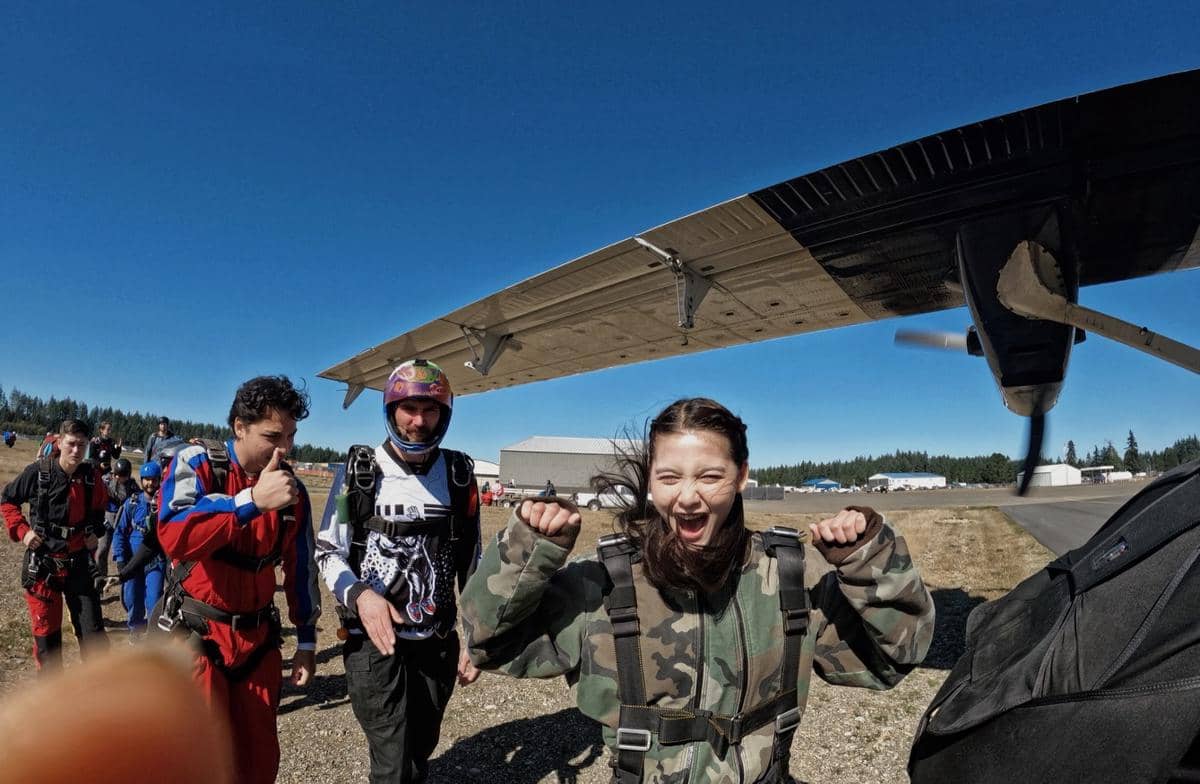 Callista Arum jajal skydiving di Washington