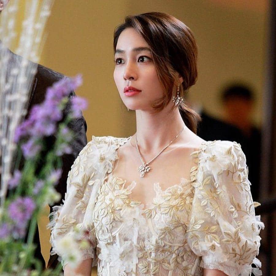 Lee Min Jung