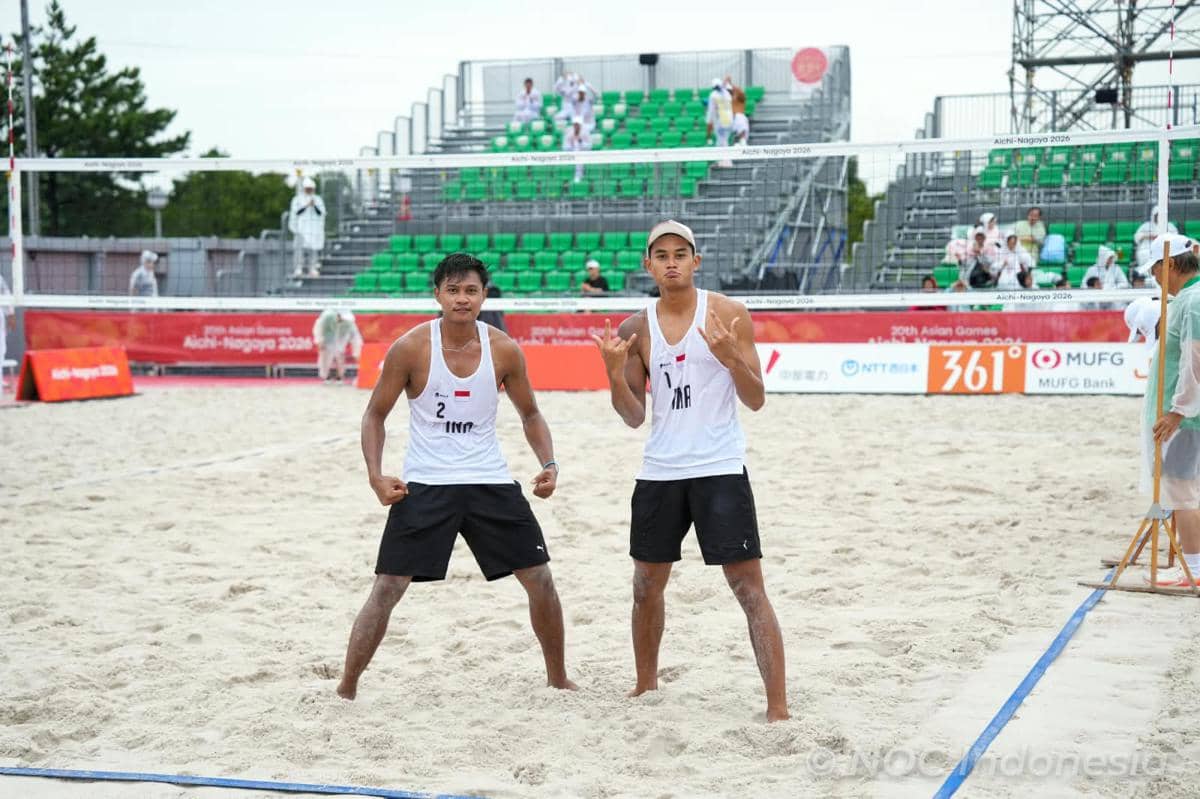 Atlet tim voli pantai Indonesia, Bintang Akbar/Sofyan Rachman Efendi di Asian Games 2026. 