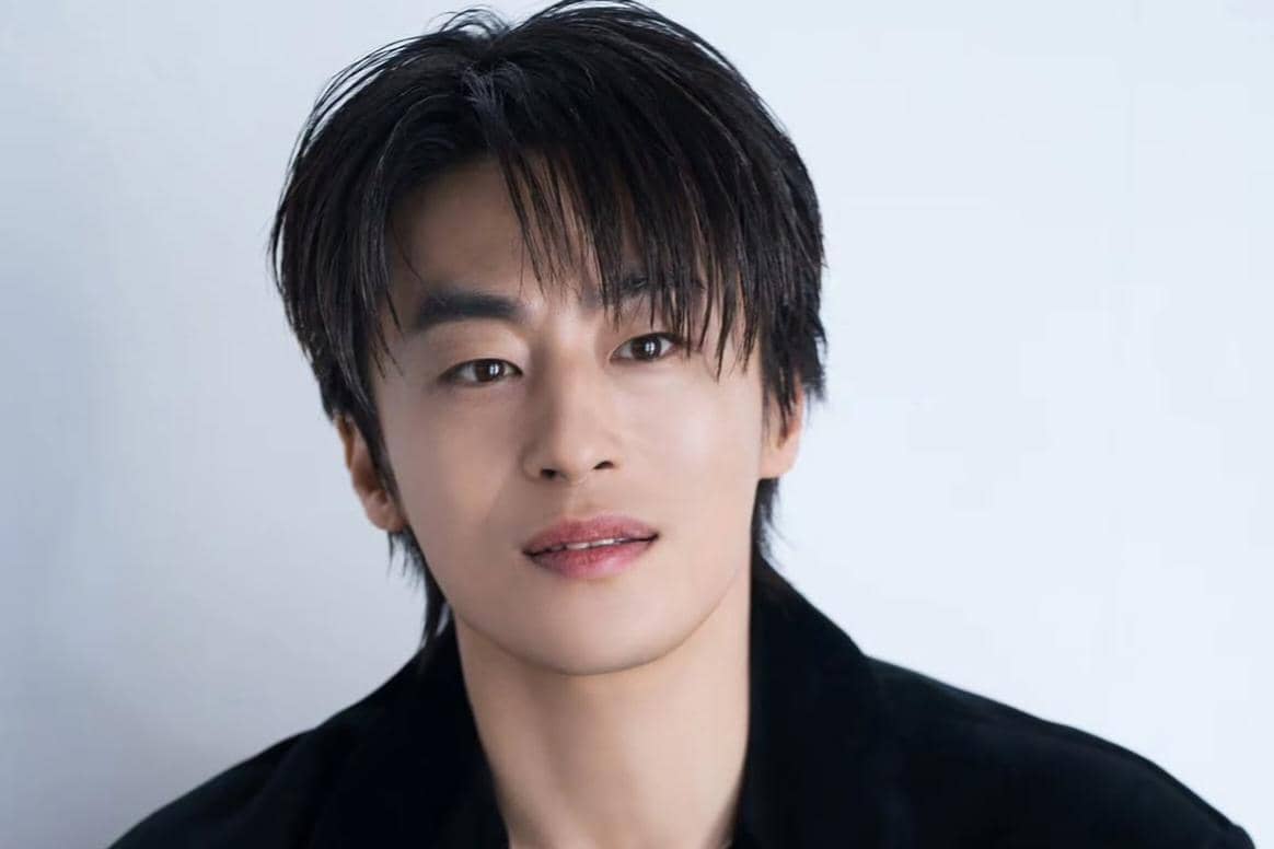 Biodata dan Profil Koo Kyo Hwan, Aktor Serbabisa yang Telah Menikah