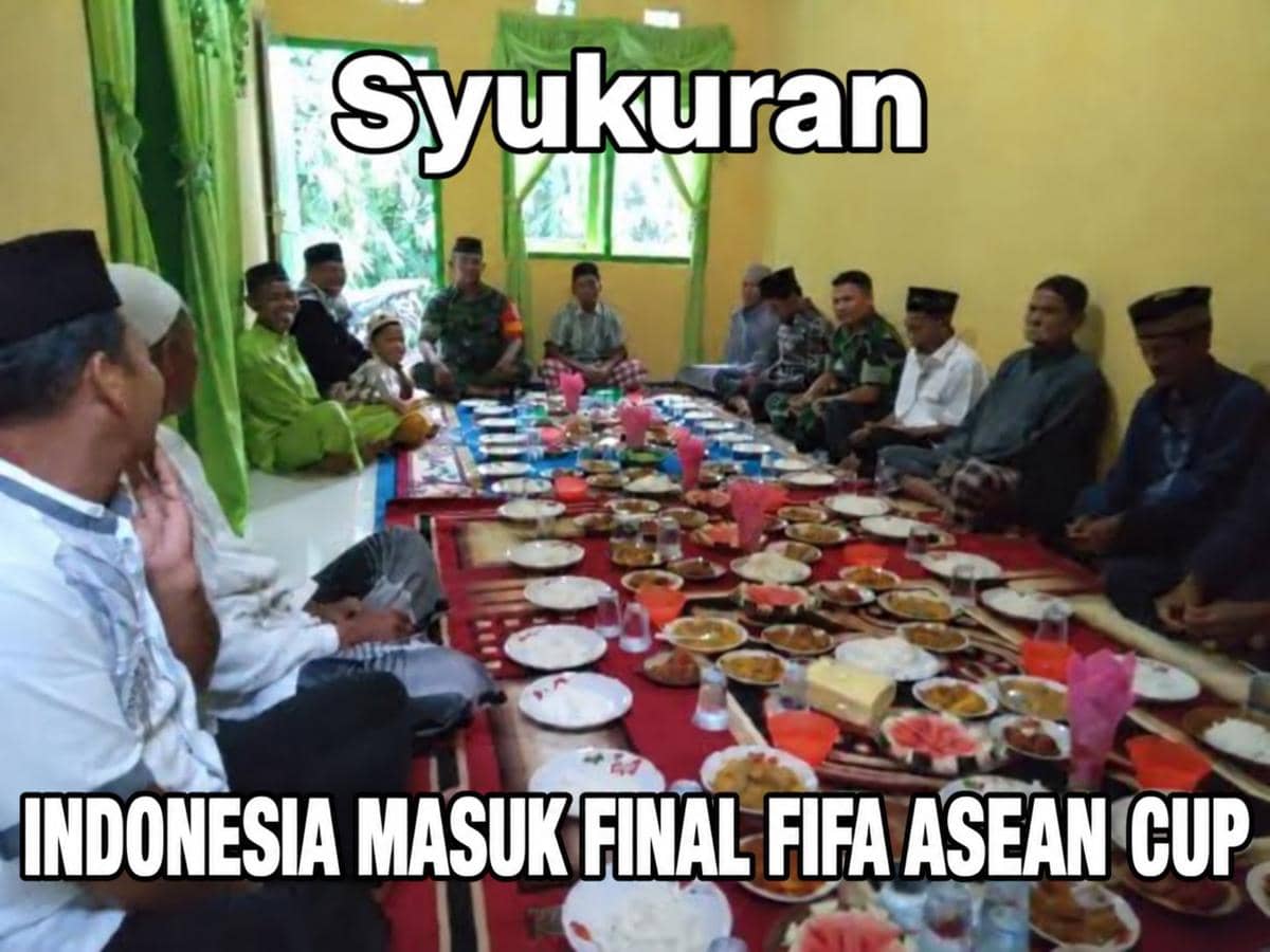 Meme tentang Timnas Indonesia yang lolos ke final FIFA ASEAN Cup 2026, dibagikan melalui akun X Keluhan Warganet.