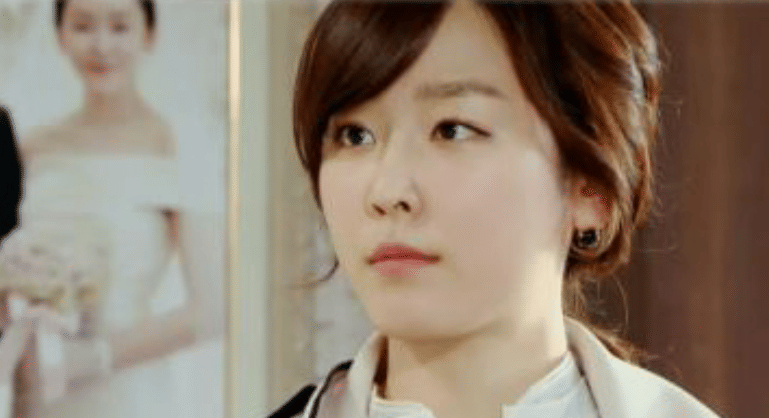 Seo Hyun Jin di drama Here Comes Mr. Oh