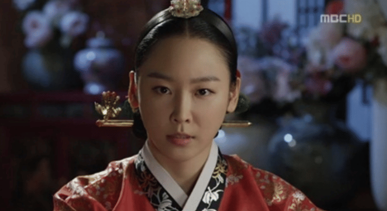 Seo Hyun Jin di drama The King's Doctor