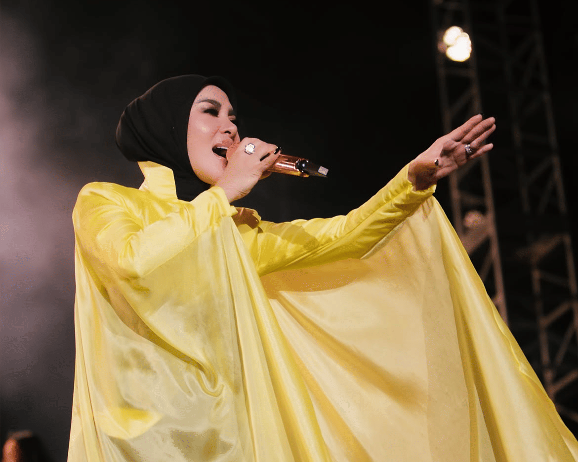 Kamus Bahasa Incess Syahrini