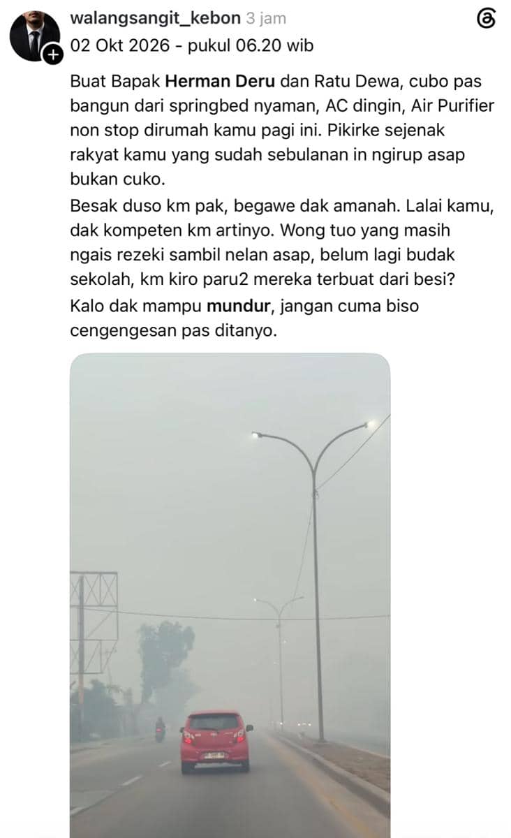 Unggahan warga di Threads berisi keluhan mengenai upaya penanganan kebakaran hutan dan lahan di Sumatera Selatan.