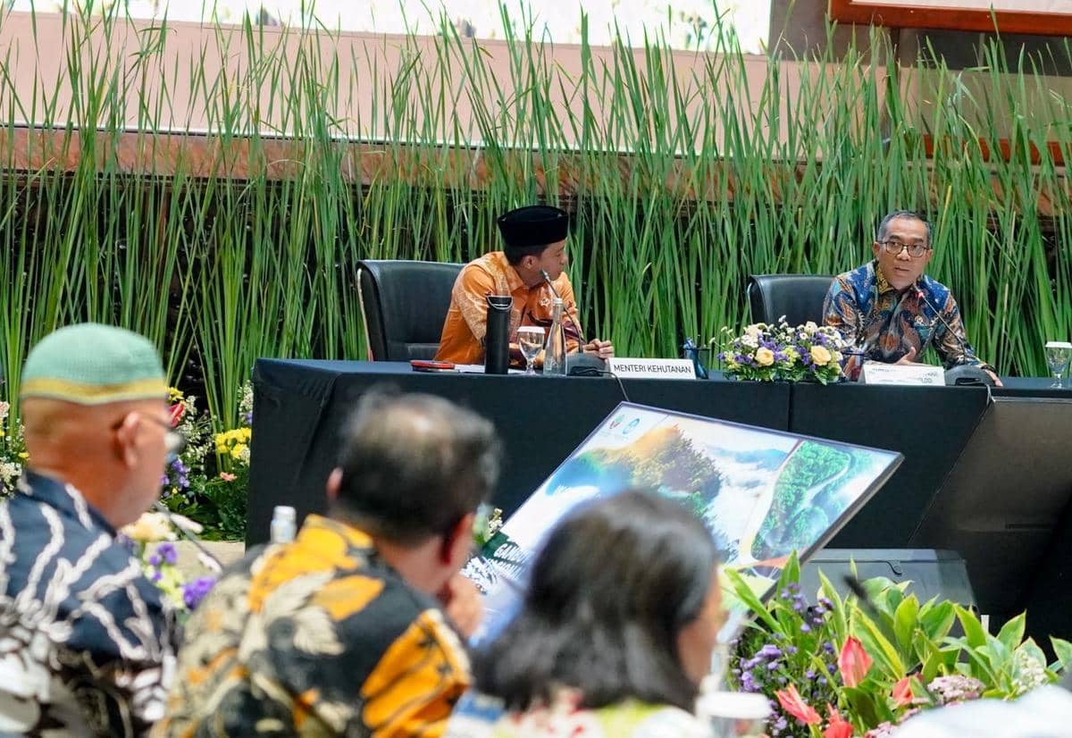Menhut dan Mendiktisaintek Siapkan Draf Perpres Badan Pengelola