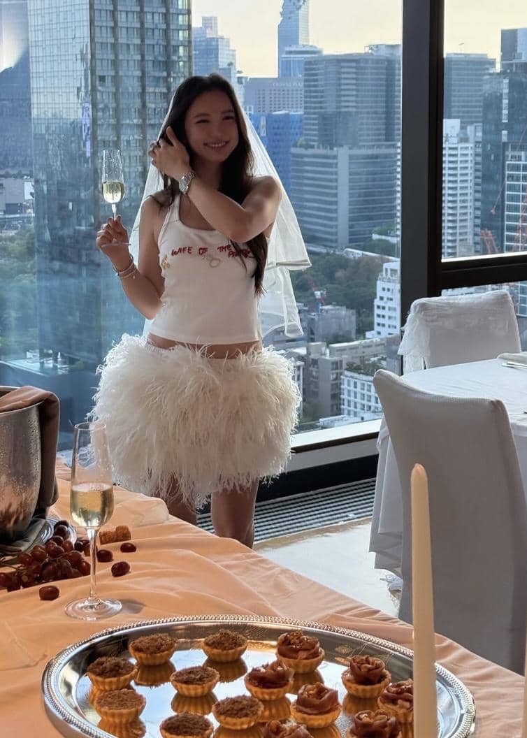 momen bridal shower Bua Nalinthip