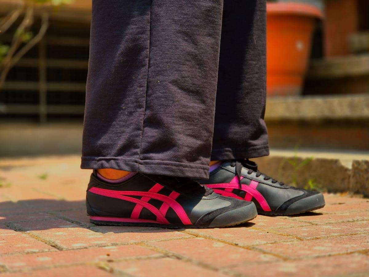 sneakers asal jepang