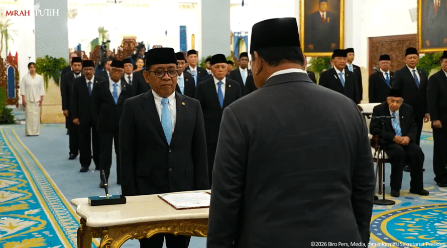 Pelantikan Pratikno sebagai Ketua Dewan Pertimbangan Presiden RI (Wantimpres) di Istana Merdeka. (Youtube/Sekretariat Presiden