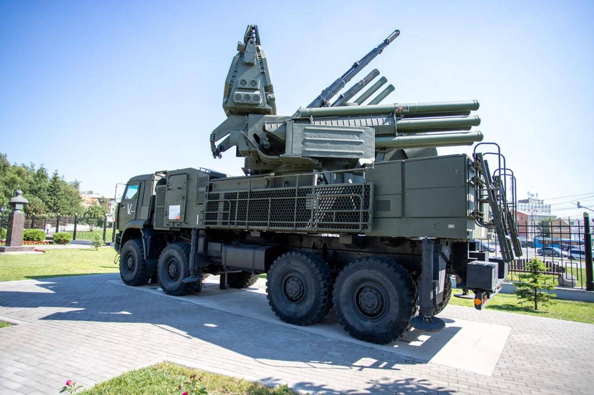 AS Kirim Bantuan Militer Lindungi Fasilitas Migas Saudi dan Qatar