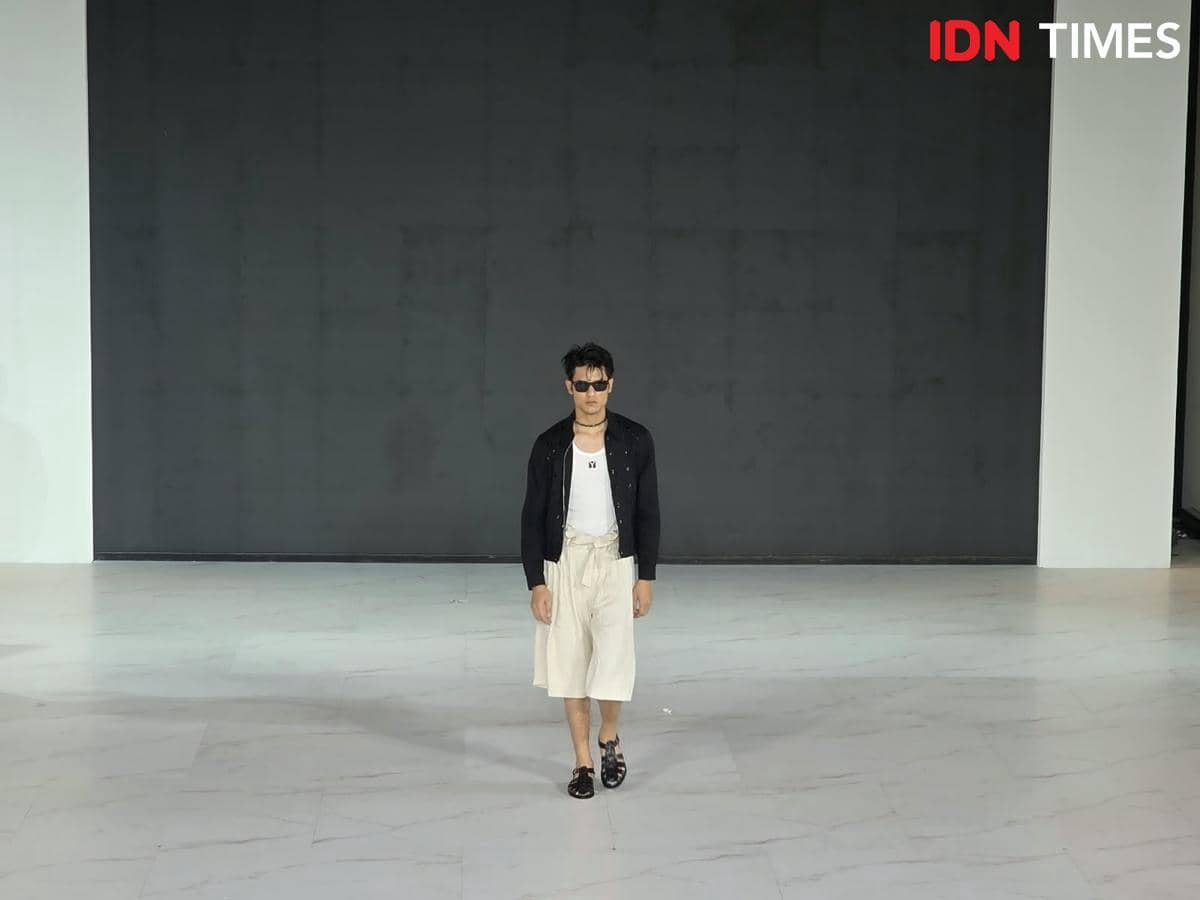 Koleksi ELSEWHERE karya Yosafat Dwi Kurniawan di Fashion Nation Senayan City 2026. 25 September 2026