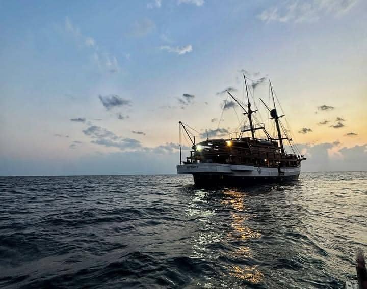 Naysilla Mirdad liburan di Halmahera Selatan