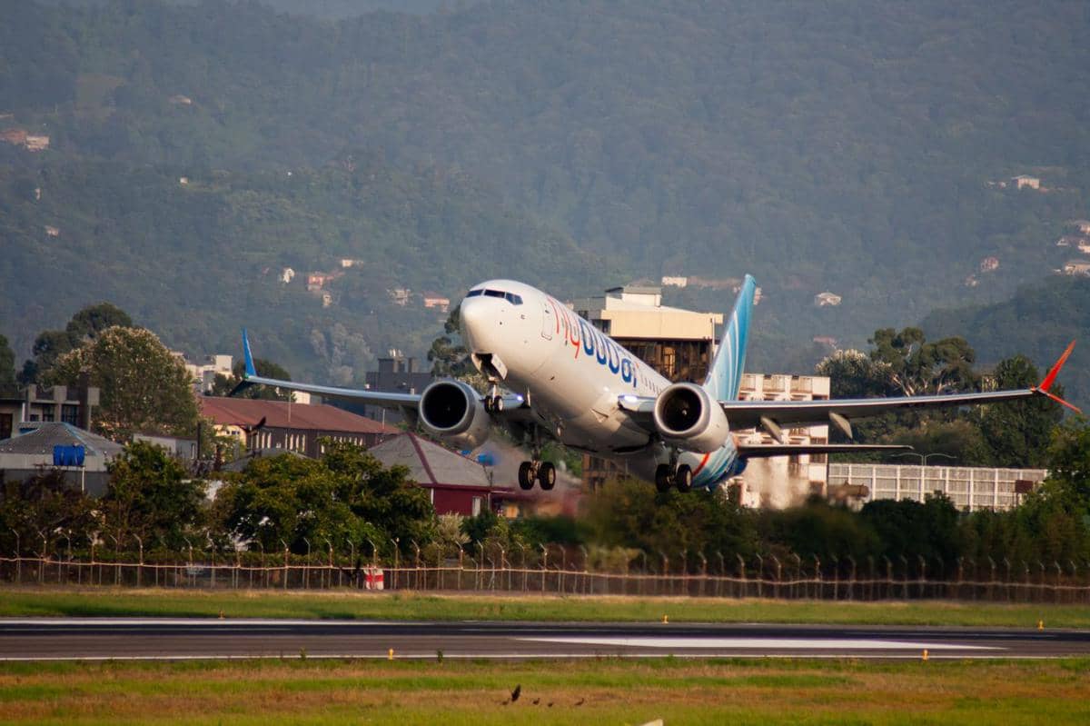 Pesawat Flydubai.
